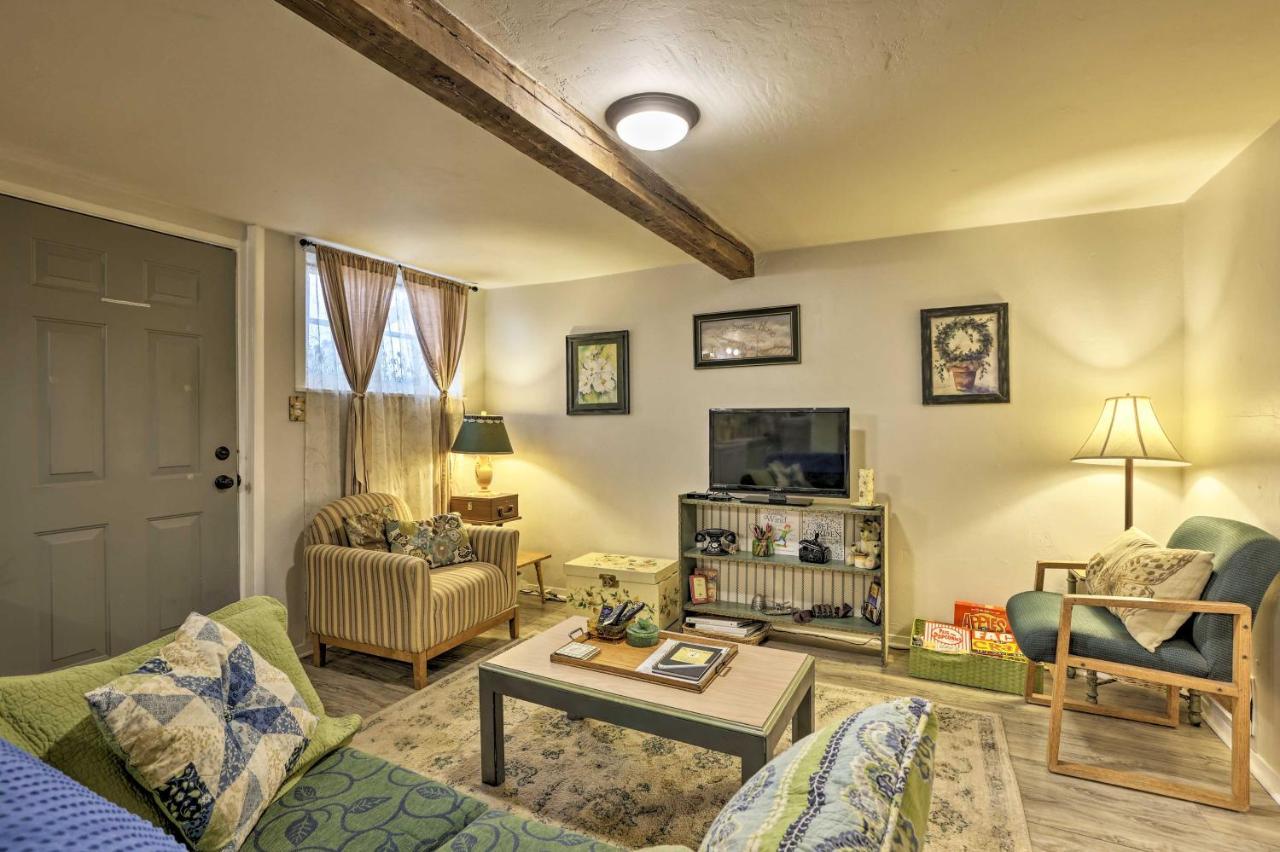Cozy And Vintage Cedar City Apartment With Fire Pit! Bagian luar foto